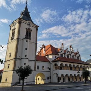 Zvonica a Radnica, autor Peter Šimo