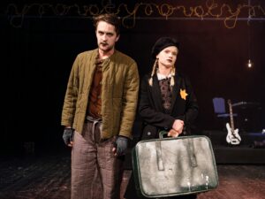 Metropolka_Kristina_Kotarbova_Filip_Brisak_autor_Robert_Tappert