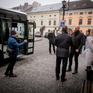 f9e04460-39e1-4b9f-96e3-405e7a9af685